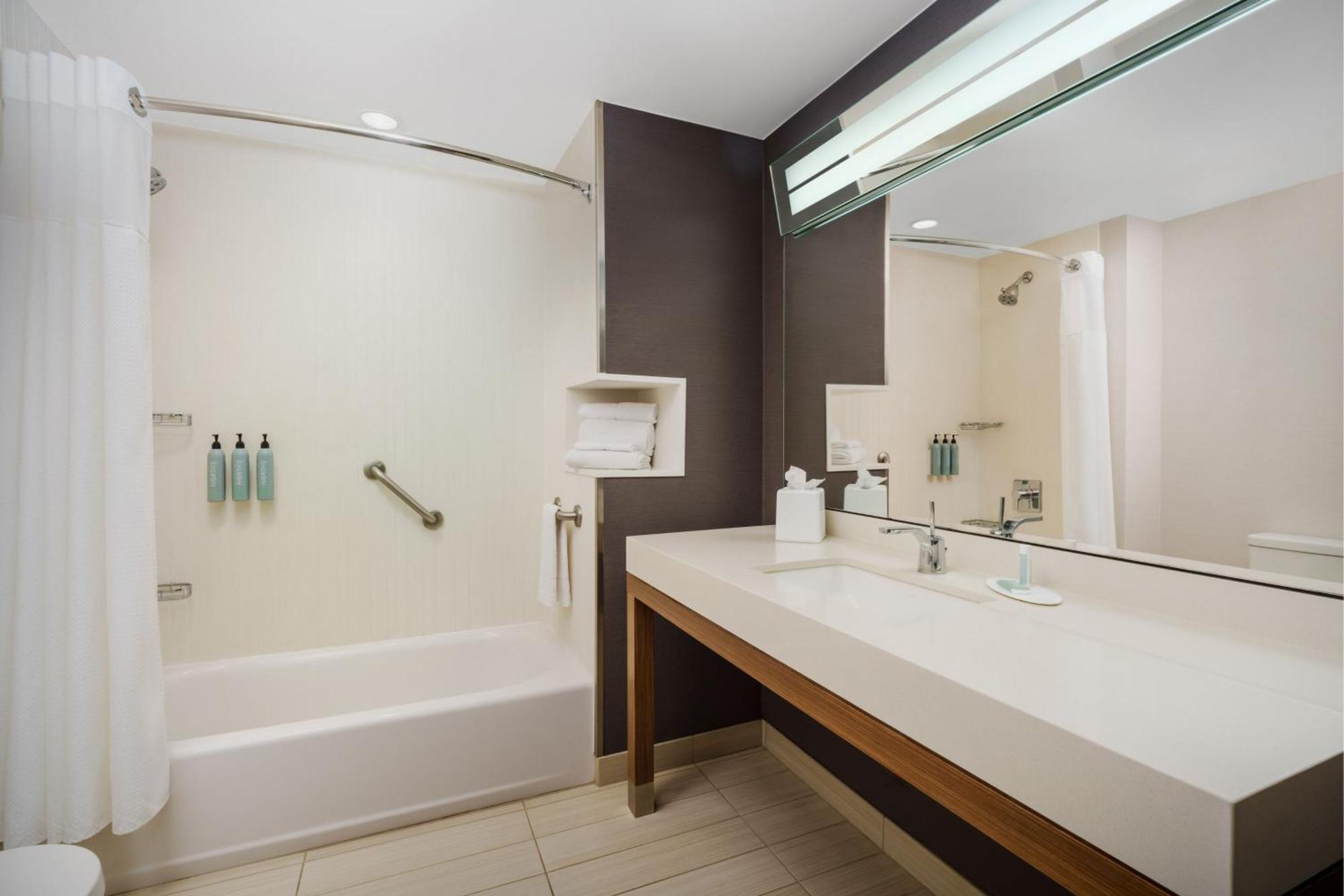 Courtyard By Marriott Phoenix Mesa Gateway Airport Extérieur photo
